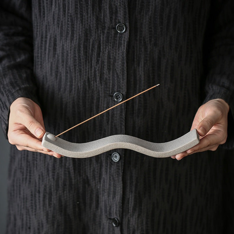 Handmade Ceramic Incense Holder – Minimalist Incense Stick Burner Tray for Home Office Meditation and Decorative Aromatherapy