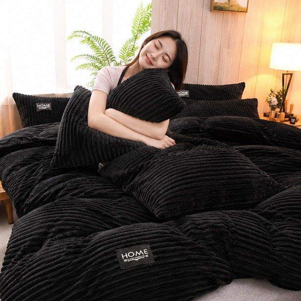 Velvet Duvet Cover Set - Ultra Soft Winter Bedding Collection for Cozy Warmth and Luxurious Comfort