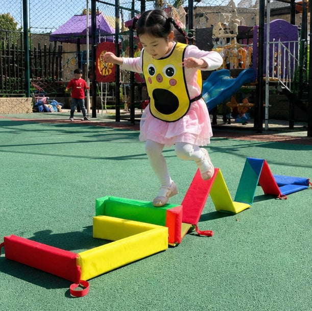 Foldable Jumping Grid Game - Indoor Outdoor Coordination Training Toy for Children's Exercise and Early Learning Activities