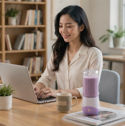 Portable USB Blender Cup – 500ml Rechargeable Juicer Bottle for Fresh Smoothies, Juice and Shakes at Home or Travel