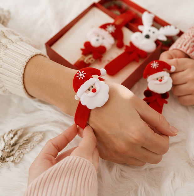 Christmas Slap Bracelet Set – Cartoon Holiday Party Favor Wristbands for Kids, Stocking Stuffers and Festive Fun