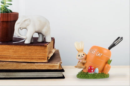 Cute Resin Rabbit Pen Holder – Cartoon Animal Pencil Organizer and Desktop Storage Container for Office, Home and Study Decor