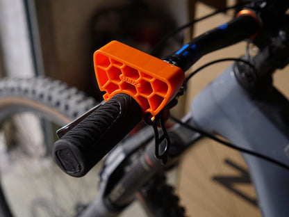 Bike Handlebar Stabilizer Clip-On Stand – MTB and eBike Parking Support Tool for Stable Maintenance and Secure Bicycle Storage.