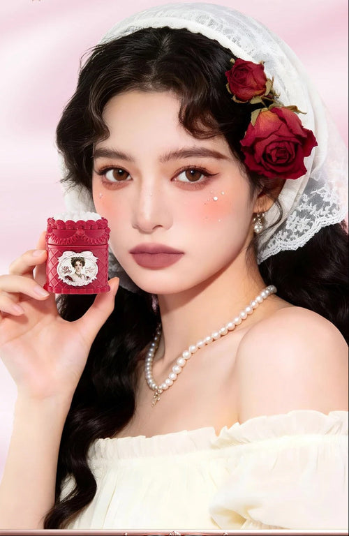 Matte Velvet Lip Mousse – Strawberry Cake Lip Cream with Soft Focus Finish, Long Lasting Color and Smooth Makeup Look