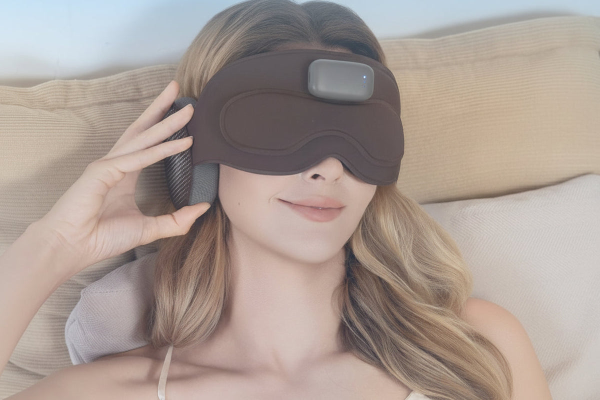 Smart Sleep Mask Headphones – 3D Breathable Bluetooth Eye Mask with AI Sleep Monitoring, App Control and Wireless Music for Travel and Relaxation