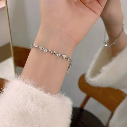 Sterling Silver Heart Zircon Bracelet – 925 Sparkling Adjustable Chain Jewelry with Elegant Korean Design for Women, Romantic Gifts and Parties