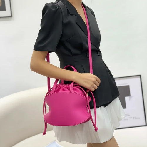Women’s Tote Shoulder Bag – Trendy Versatile Crossbody Handbag with Niche Design for Casual Outfits, Travel, Parties and Everyday Fashion