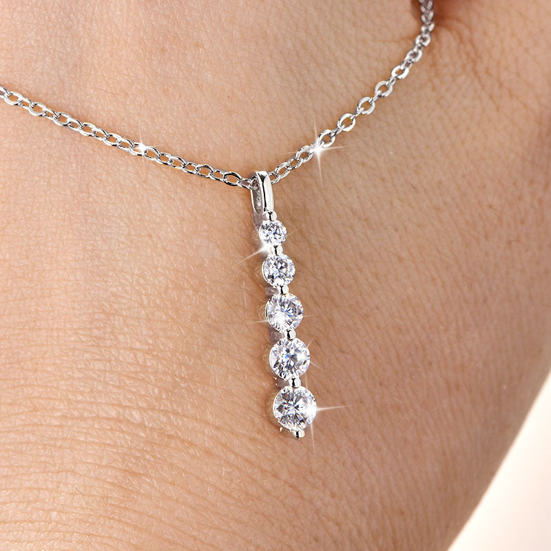 Five-Stone Moissanite Drop Necklace – Brilliant 14K Gold-Filled Long Pendant for Women, Wedding Jewelry, Romantic Gifts and Sophisticated Evening Styling