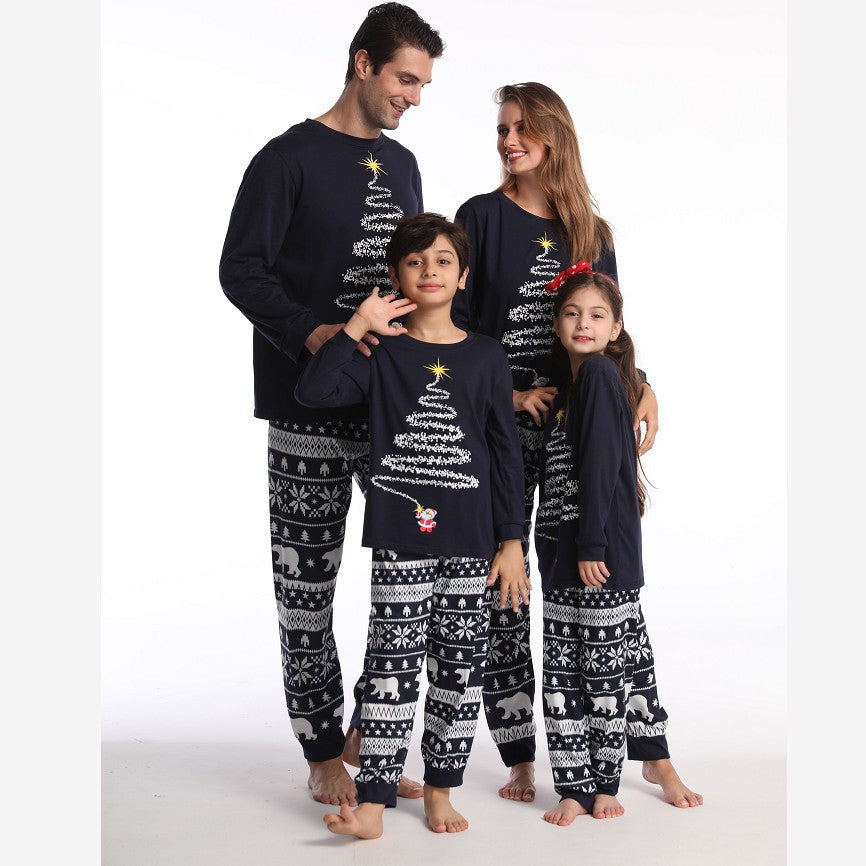 Family Matching Christmas Pajamas – Coordinated Sleepwear Set for Parents, Kids, Baby and Pets Holiday Photos