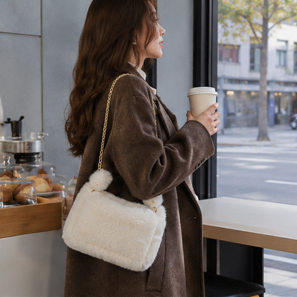 Fluffy Plush Shoulder Bag – Women's Soft Chain Underarm Handbag for Winter Fashion, Travel and Everyday Style