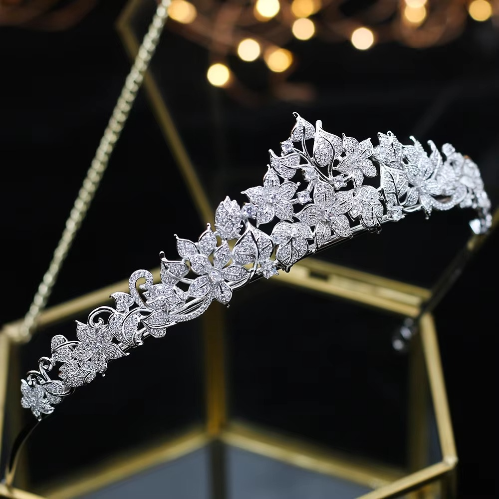 Cubic Zirconia Crown Tiara – Elegant Silver-Tone Bridal Headband for Women, Weddings, Birthdays, Parties and Special Occasions