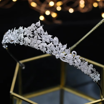 Cubic Zirconia Crown Tiara – Elegant Silver-Tone Bridal Headband for Women, Weddings, Birthdays, Parties and Special Occasions