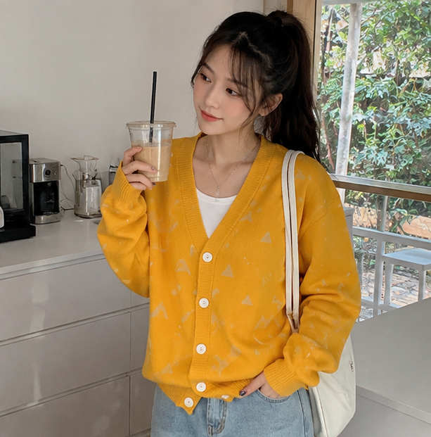 Harajuku Knit Cardigan Sweater – Unisex Anime Inspired V Neck Winter Jacket for Cozy Casual Streetwear and Everyday Style