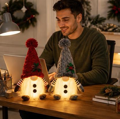 LED Christmas Gnome Plush – Light Up Knitted Elf Decoration for Cozy Holiday Home Displays and Gifts
