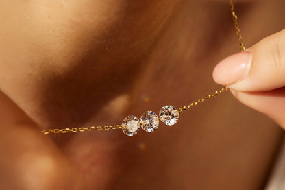 Genuine S925 Silver Zircon Necklace – Three Sparkling Stones with Adjustable Sliding Length for Minimalist Luxury Styling and Elegant Men’s or Women’s Jewelry