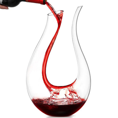 Crystal Swan Wine Decanter – 600ml U Shaped Glass Aerator Gift Set for Red Wine Serving and Home Entertaining