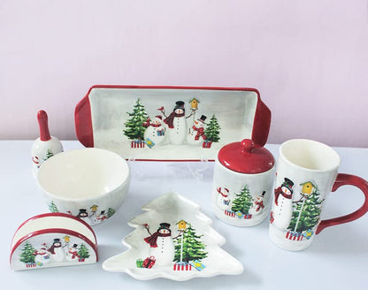 Christmas Ceramic Dinnerware Set – Snowman Holiday Plates, Bowls, Teapot and Cutlery for Festive Family Dining