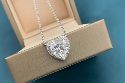 Full Moissanite Heart Halo Pendant Necklace – Certified S925 Silver Diamond-Look Fine Jewelry for Women, Elegant Wedding Accessory, Romantic Gift and Party Style