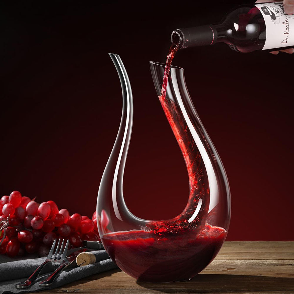 Crystal Swan Wine Decanter – 600ml U Shaped Glass Aerator Gift Set for Red Wine Serving and Home Entertaining