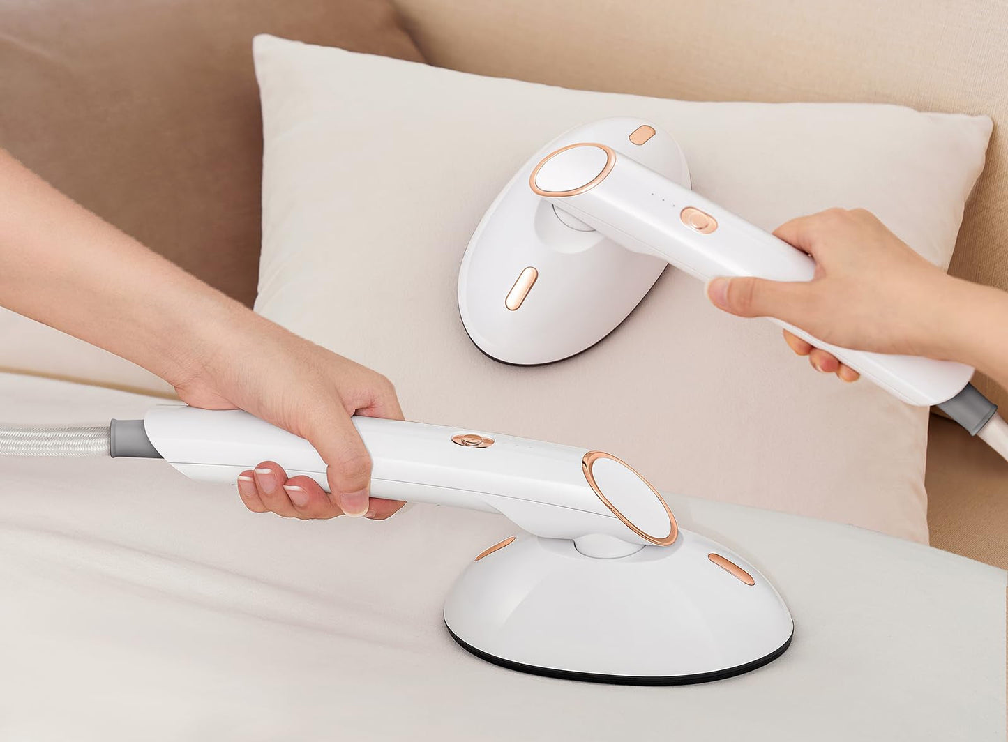 Portable Garment Steamer – Mini Handheld Steam Iron for Wrinkle Removal, Travel Convenience and Everyday Clothes Care