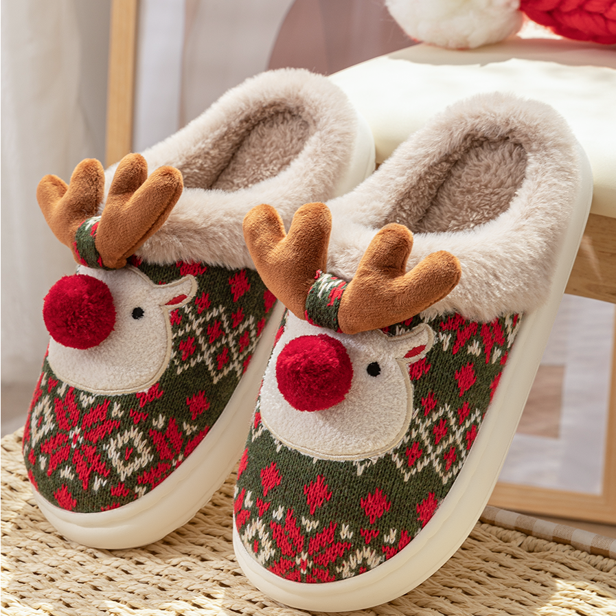 Christmas Deer Slippers – Cute Plush Non Slip House Shoes for Cozy Winter Comfort and Holiday Gifts