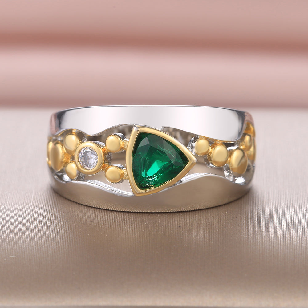 Green Stone Statement Ring - Elegant Triangular Gem Fashion Jewelry for Women, Anniversary Gift and Birthday Ring Accessory