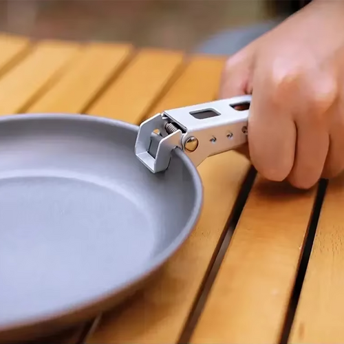 Anti-Scalding Alloy Pot Clip – Heat-Resistant Bowl and Dish Gripper for Safely Handling Hot Pans, Plates and Kitchen Cookware