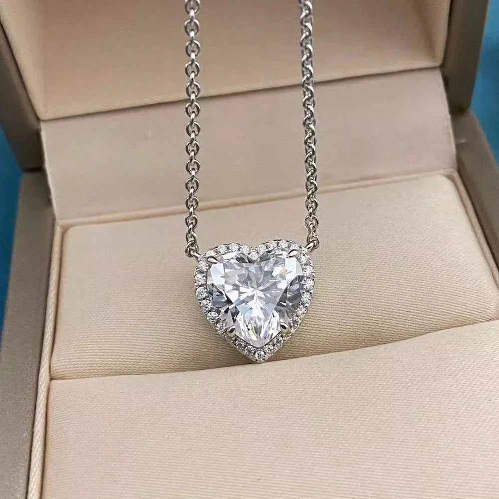 Full Moissanite Heart Halo Pendant Necklace – Certified S925 Silver Diamond-Look Fine Jewelry for Women, Elegant Wedding Accessory, Romantic Gift and Party Style