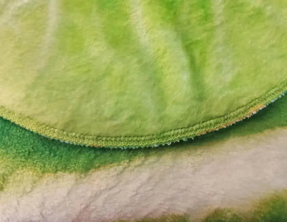 Double Sided Flannel Blanket – Soft Cabbage Pattern Throw for Sofa, Living Room, Bedroom and Cozy Winter Comfort
