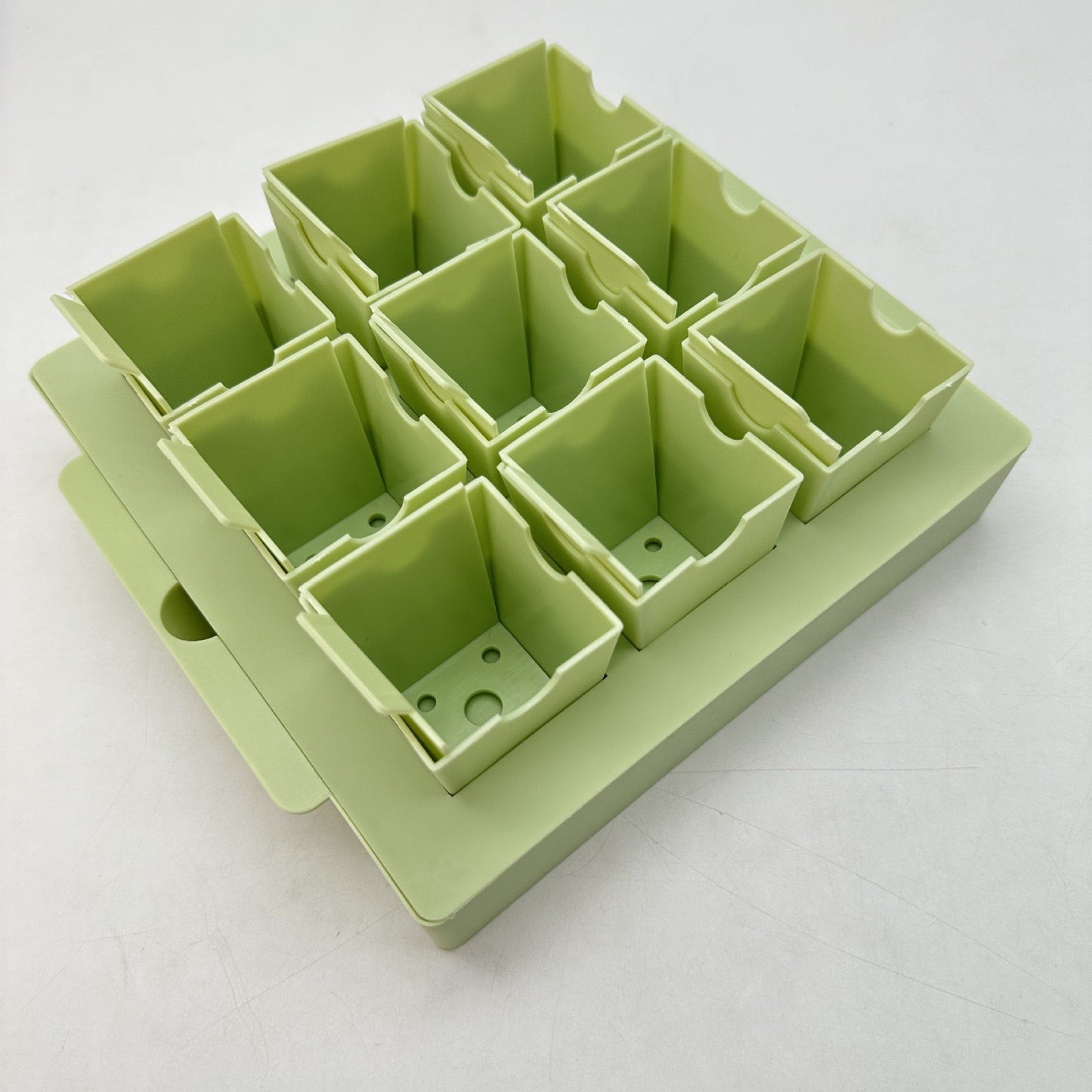 Reusable Seed Starting Tray – Germination and Transplant Nursery Tool with Labeling Features for Gardeners, Vegetables, Flowers and Indoor Seedlings