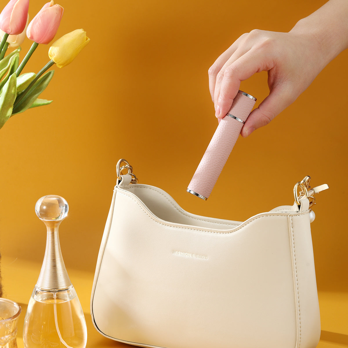 Portable Magnetic Perfume Atomizer – 10ml Leather Travel Fragrance Spray Bottle with Tight Seal for Boarding, Handbags and Stylish Gifts