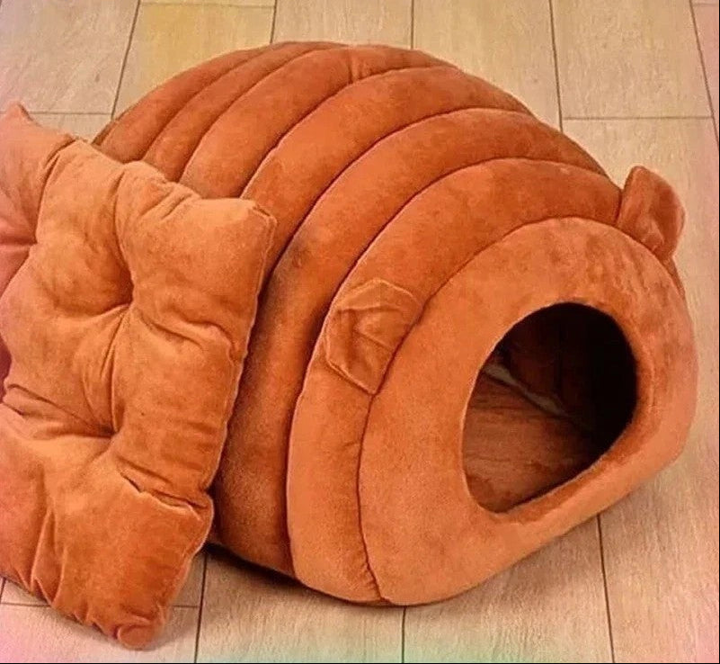 Cozy Cat Nest Bed – Plush Warm Pet Sleeping Mat for Cats and Small Pets During Autumn and Winter