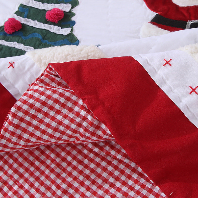 Christmas Quilted Bedding Set – Handmade Cotton Patchwork Bedspread with Pillowcases for Cozy Holiday Bedroom Decor