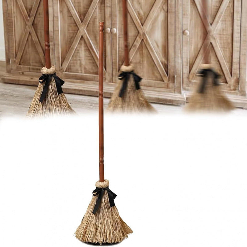 Halloween Floating Witch's Broom – Haunted Dancing Broom Decoration with Ghost Sounds for Spooky Atmosphere, Parties and Festive Home Decor