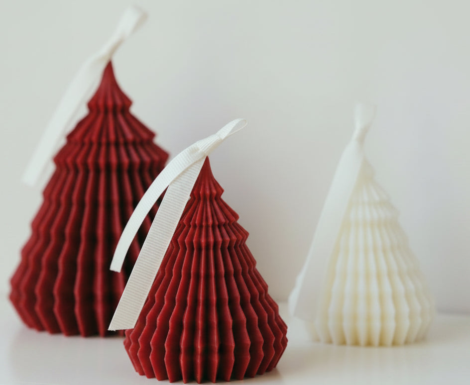 Christmas Tree Silicone Mold – DIY Candle, Soap and Resin Craft Mold for Handmade Holiday Decorations
