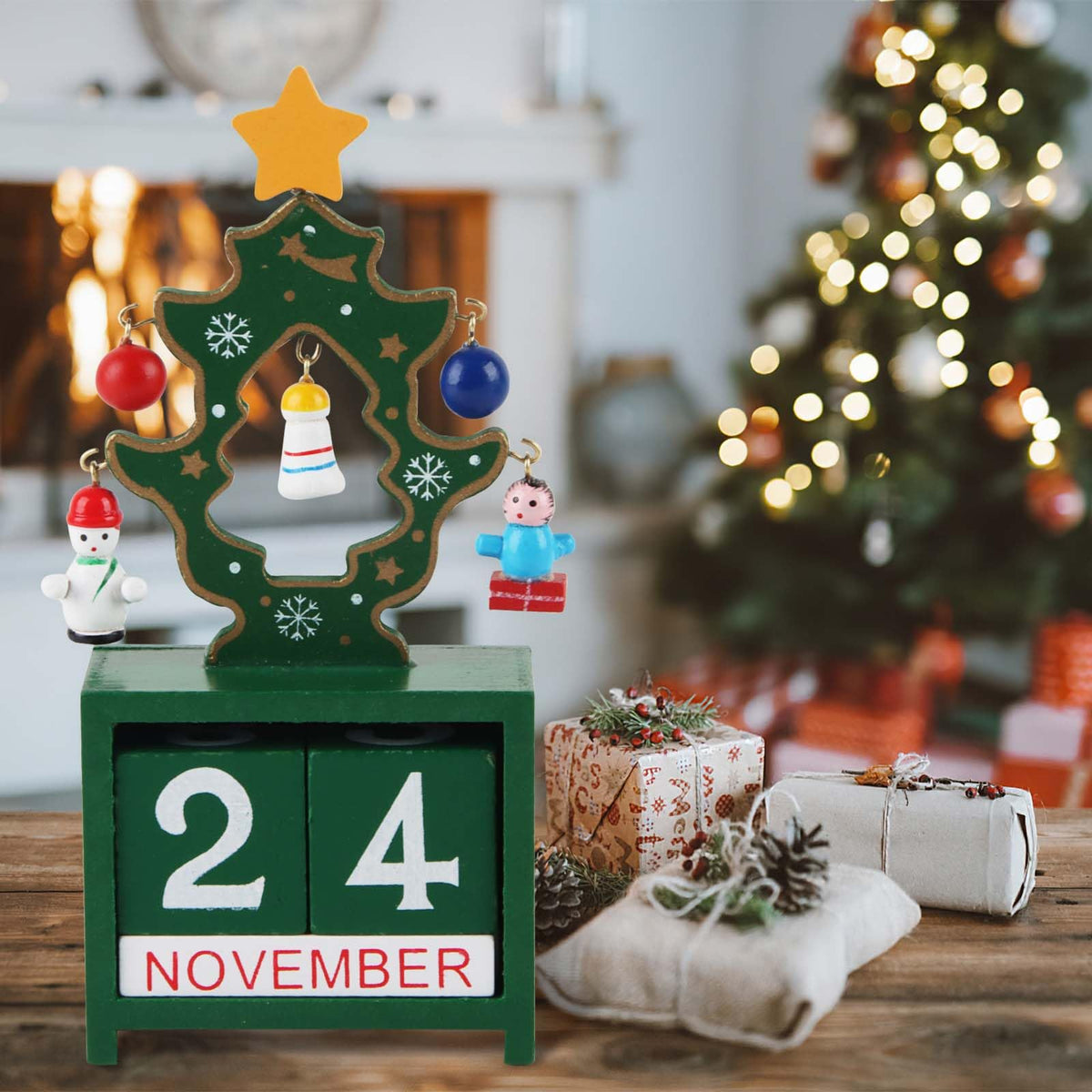 Wooden Christmas Countdown Calendar – Santa Snowman DIY Tabletop Ornament for Holiday Family Traditions