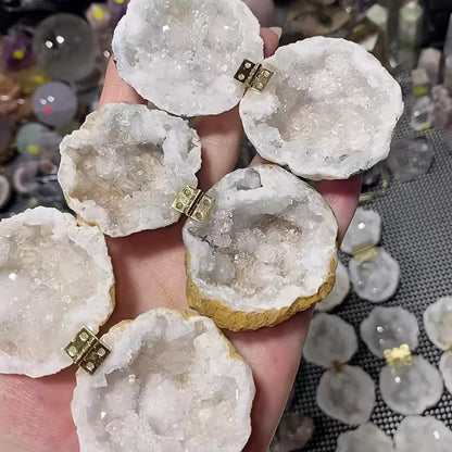 Natural Crystal Ring Box – Handmade Moroccan Jewelry Display Storage for Engagement Rings, Gifts and Elegant Presentation