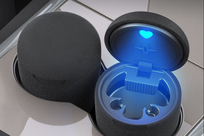 Plush Car Ashtray with LED Light – Covered Automatic Smoke-Extinguishing Ash Holder for Vehicles, Compact Interior Storage and Stylish Decoration