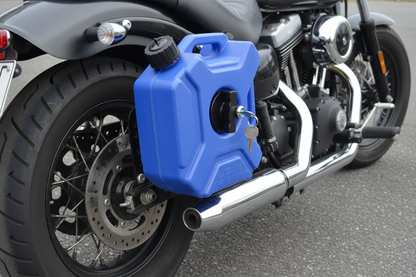 Portable Fuel Storage Can – Lockable Plastic Petrol and Diesel Tank for Emergency Backup, SUVs, Motorcycles, Outdoor Travel and Utility Use