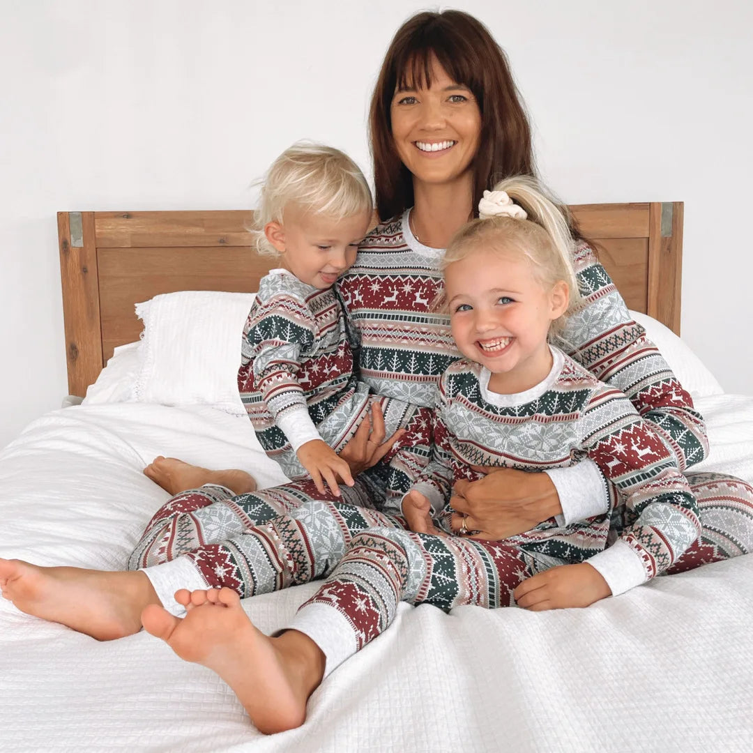 New Year Family Pajama Set – Soft Matching Christmas Sleepwear for Cozy Holiday Nights and Family Photos