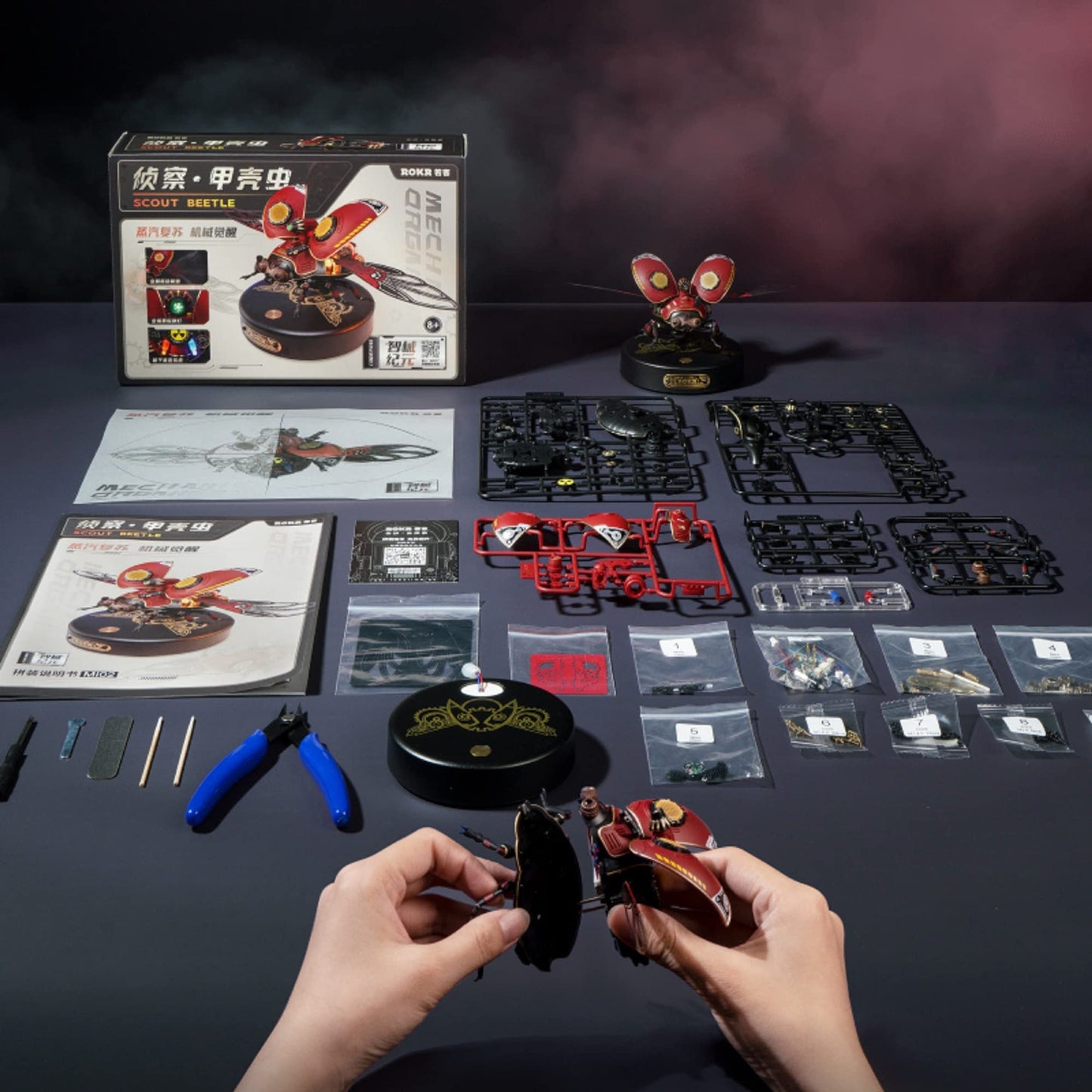 Robotime Titan Beetle Model – Intelligent Mechanical Rhinoceros Beetle Collectible Toy with Interactive Motion and Display Appeal