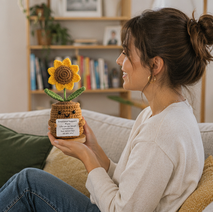 Positive Energy Heart Doll – Handwoven Knitted Flower Plush Ornament with Inspirational Card for Home Decor and Meaningful Gifts