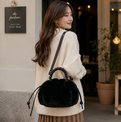 Pumpkin Plush Crossbody Bag – Cute Autumn Winter Shoulder Purse for Everyday Fashion, Travel and Seasonal Style