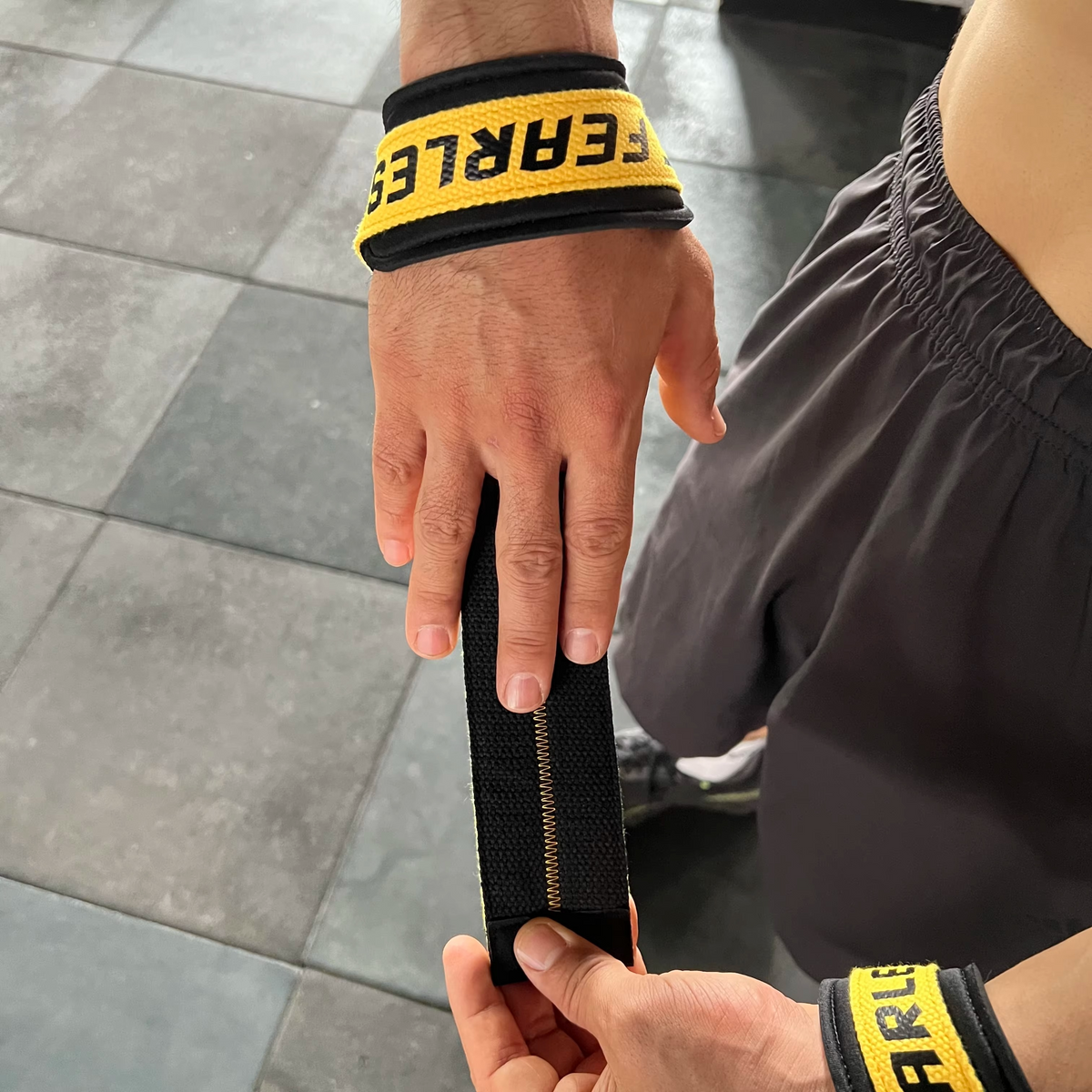 Non-Slip Weight Lifting Grips – Protective Gym Hand Grips for Weightlifting, Powerlifting, CrossFit, Strength Training and Bodybuilding