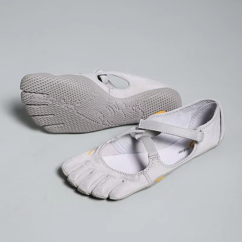 Women’s Five-Toe Barefoot Shoes – Minimalist Flats with Loop Strap and Quick-Dry Design for Hiking, Yoga, Gym, Water Activities and Casual Wear