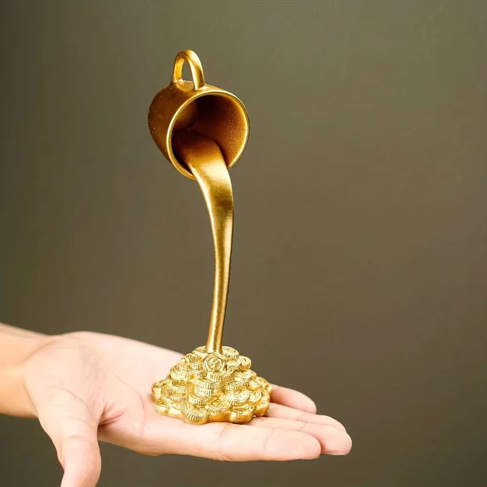 Floating Liquid Gold Mug Sculpture – Creative Spilling Coffee Cup Illusion Ornament for Kitchen, Desktop, Living Room and Home Decor