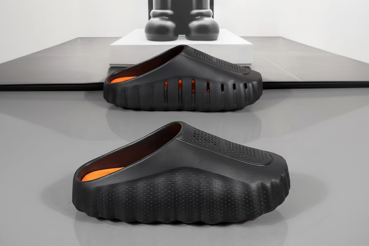 Men’s EVA Massage Slippers – Lightweight Comfortable Casual Slides with Textured Footbed for Home, Beach, Outdoor Sports and Summer Wear