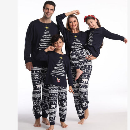 Family Matching Christmas Pajamas – Coordinated Sleepwear Set for Parents, Kids, Baby and Pets Holiday Photos