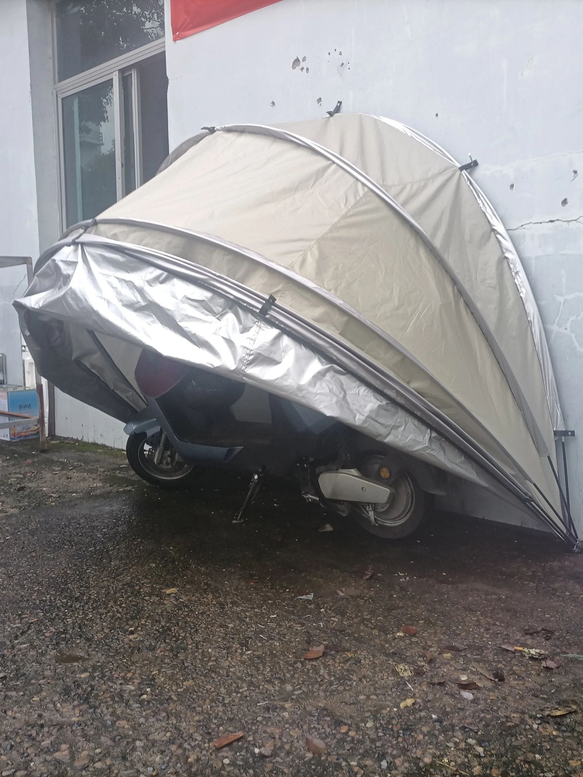 Portable Motorcycle Garage Tent – Outdoor Hanging Storage Shelter for Motorbikes, Speedway Equipment and Weather-Protected Parking, Model CZX-507