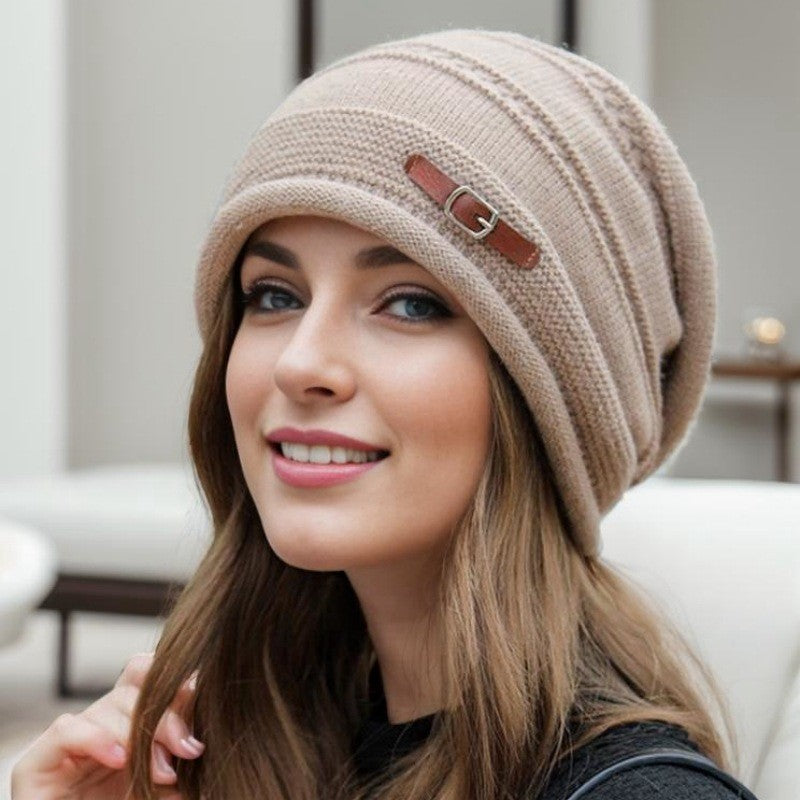 Women's Fleece Lined Knit Beanie – Warm Oversized Winter Hat for Outdoor Travel, Daily Wear and Cold Weather Protection